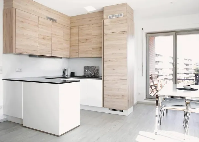 Апартаменты Lovely Modern 1 Bedroom